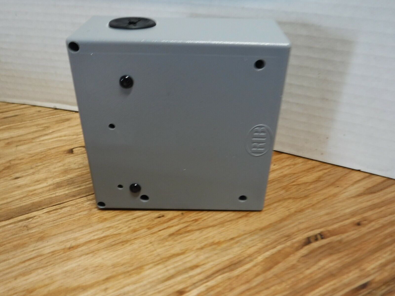 PSPT2RB10 - RIB PSPT2RB10 Safety Outlet control panel 10 amp ON/OFF SWITCH - Surplus Alley
