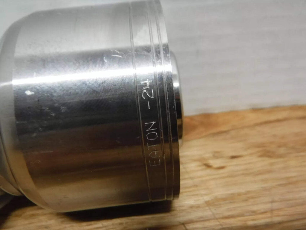 24 - AEROQUIP - 24 STAINLESS CRIMP FITTING, FEM. JIC SWIVEL STRAIGHT, 1 - 1/2 - Surplus Alley