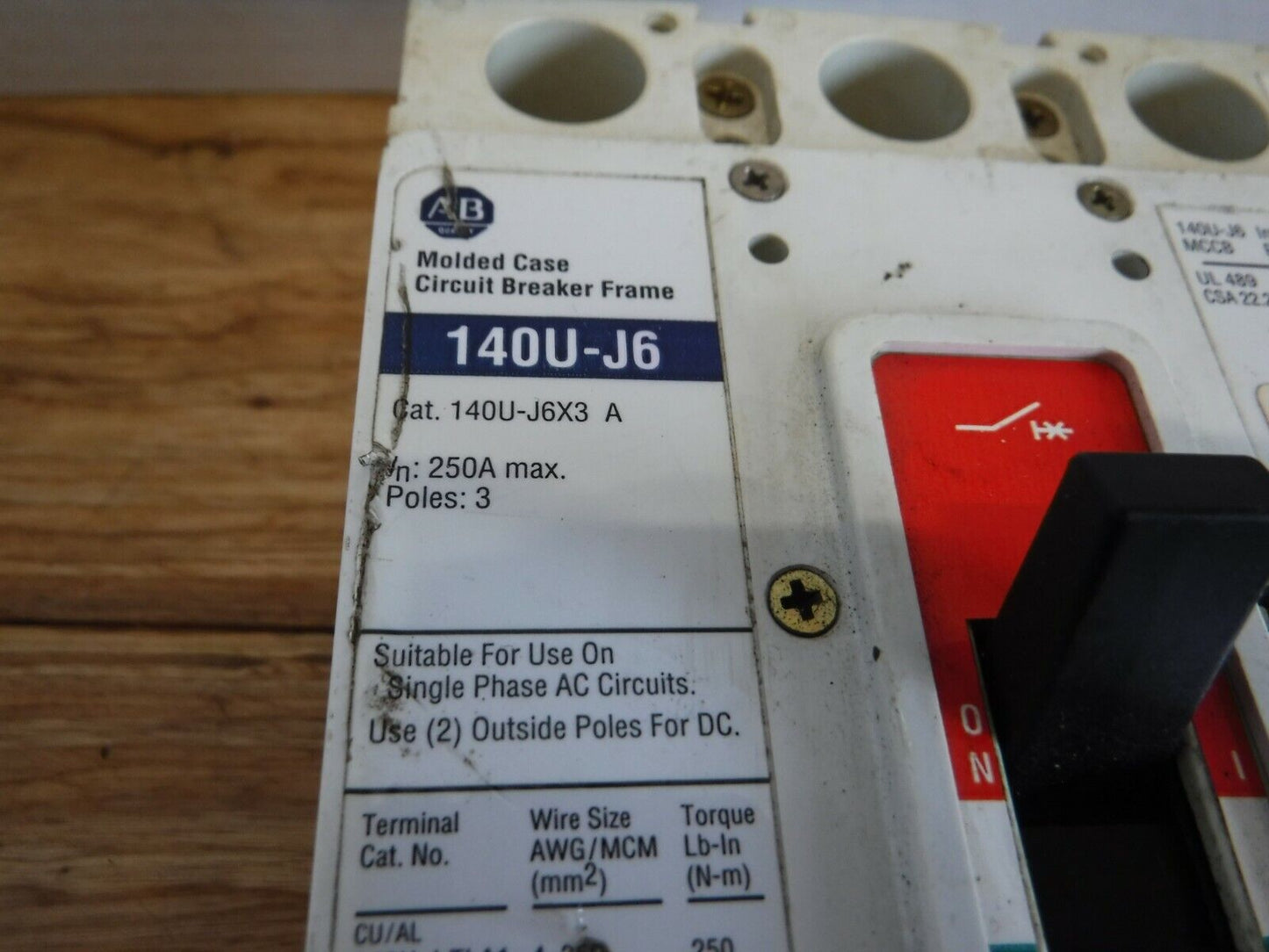 140U - J6D3 - D20 - A - Allen Bradley 140U - J6D3 - D20 - A, SERIES A, CIRCUIT BREAKER, 3P, 250A - Surplus Alley