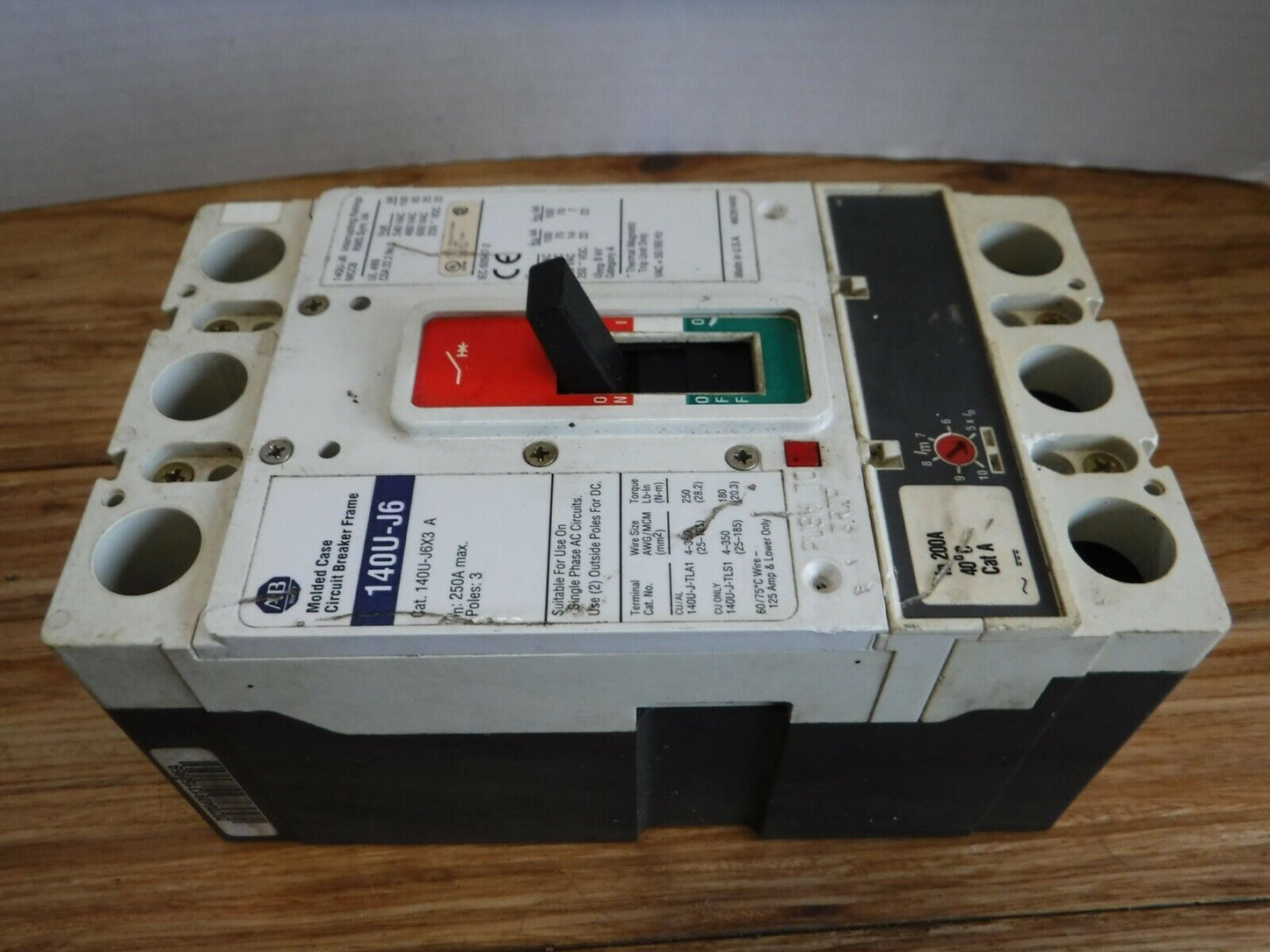 140U - J6D3 - D20 - A - Allen Bradley 140U - J6D3 - D20 - A, SERIES A, CIRCUIT BREAKER, 3P, 250A - Surplus Alley