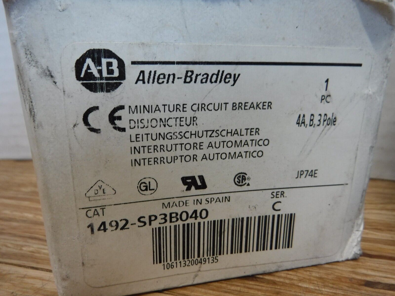 1492 - SP3B040 - ALLEN - BRADLEY 1492 - SP3B040 SER.C MINIATURE CIRCUIT BREAKER 3 POLE 4 AMP - Surplus Alley