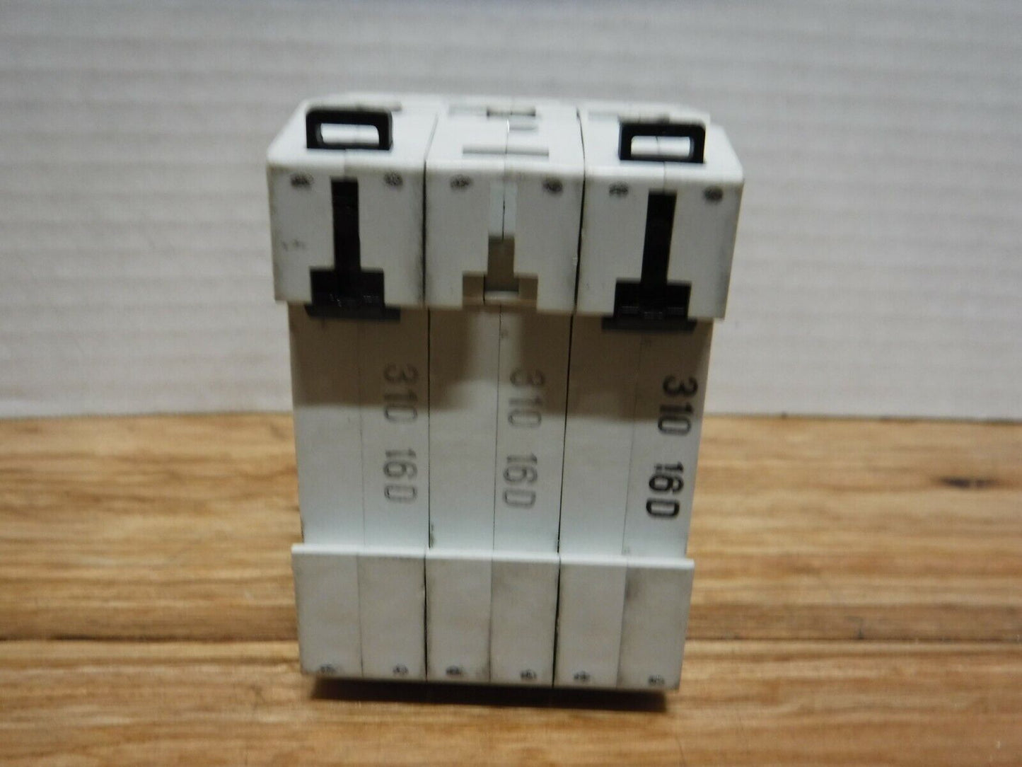 1492 - SP3D160 - Allen - Bradley 1492 - SP3D160, 16 AMP Circuit Breaker Ser. C 3P 415VAC - Surplus Alley