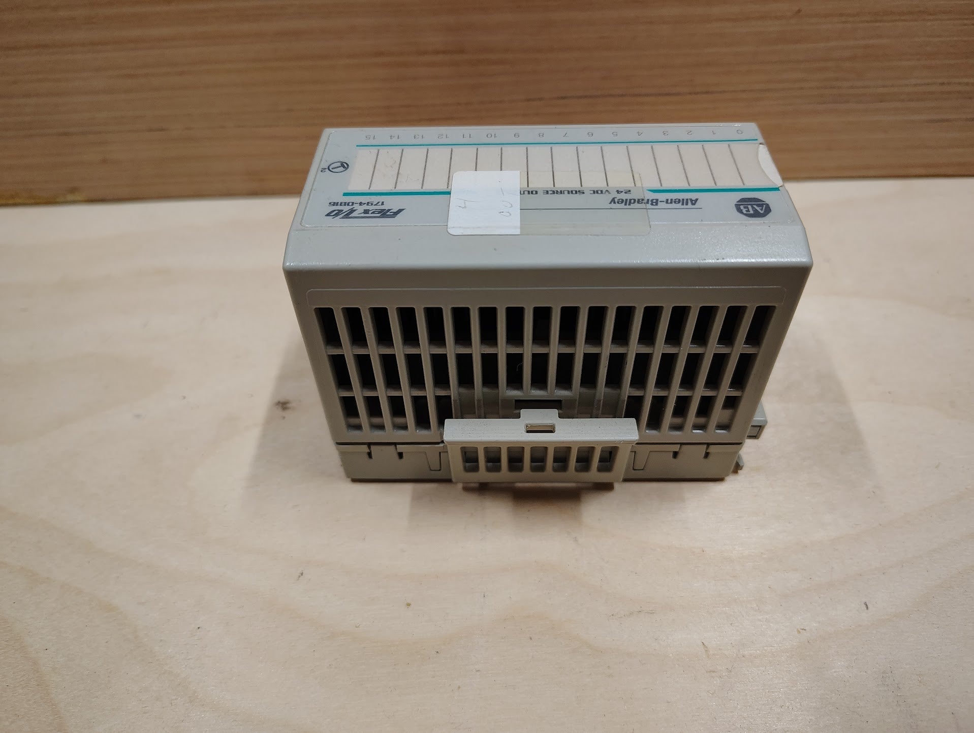 1794 - 0816 - Allen - Bradley Flex I/O, 1794 - 0816, 24 VDC Source Output w/ Terminal Base Block - Surplus Alley