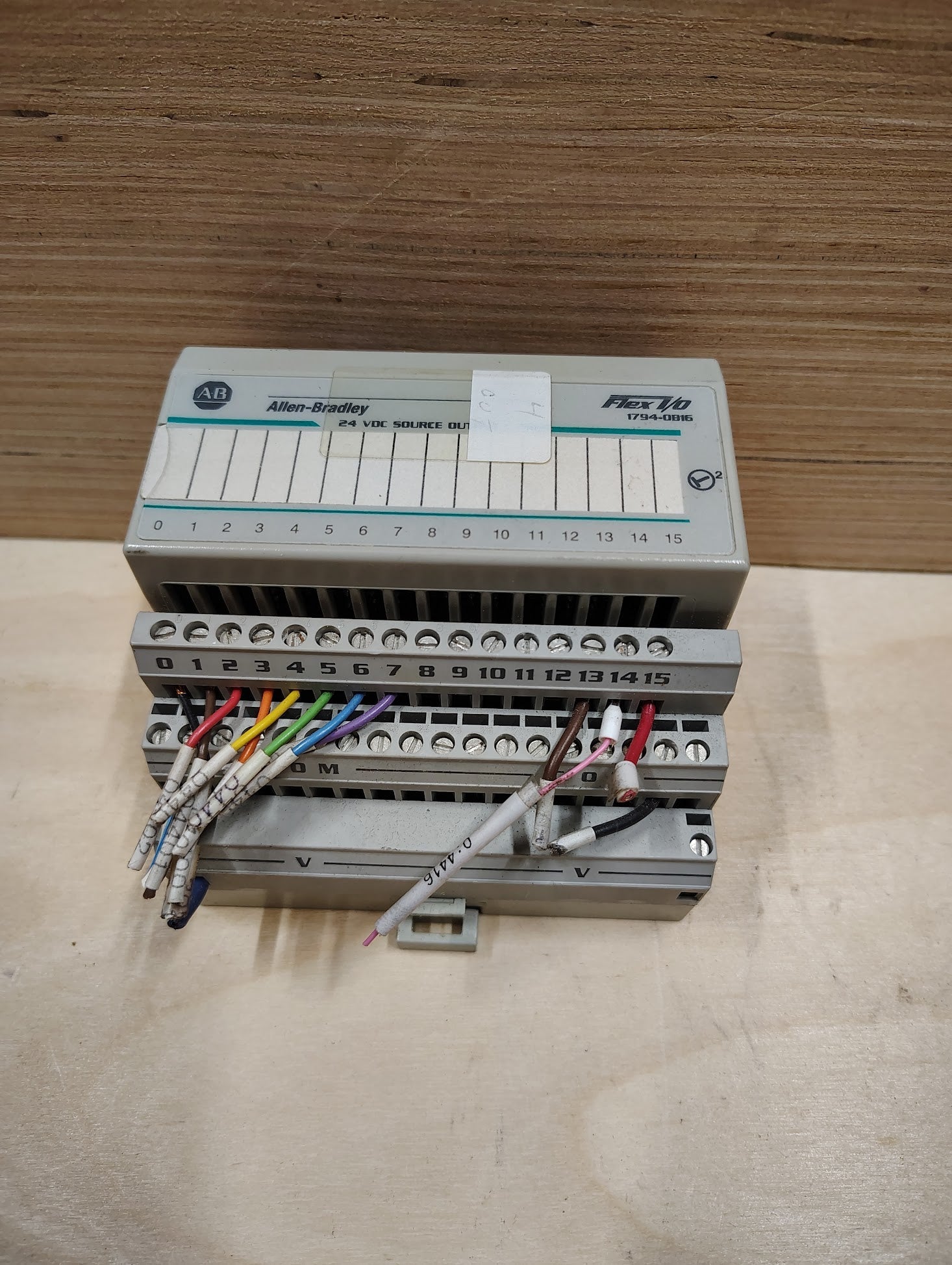 1794 - 0816 - Allen - Bradley Flex I/O, 1794 - 0816, 24 VDC Source Output w/ Terminal Base Block - Surplus Alley