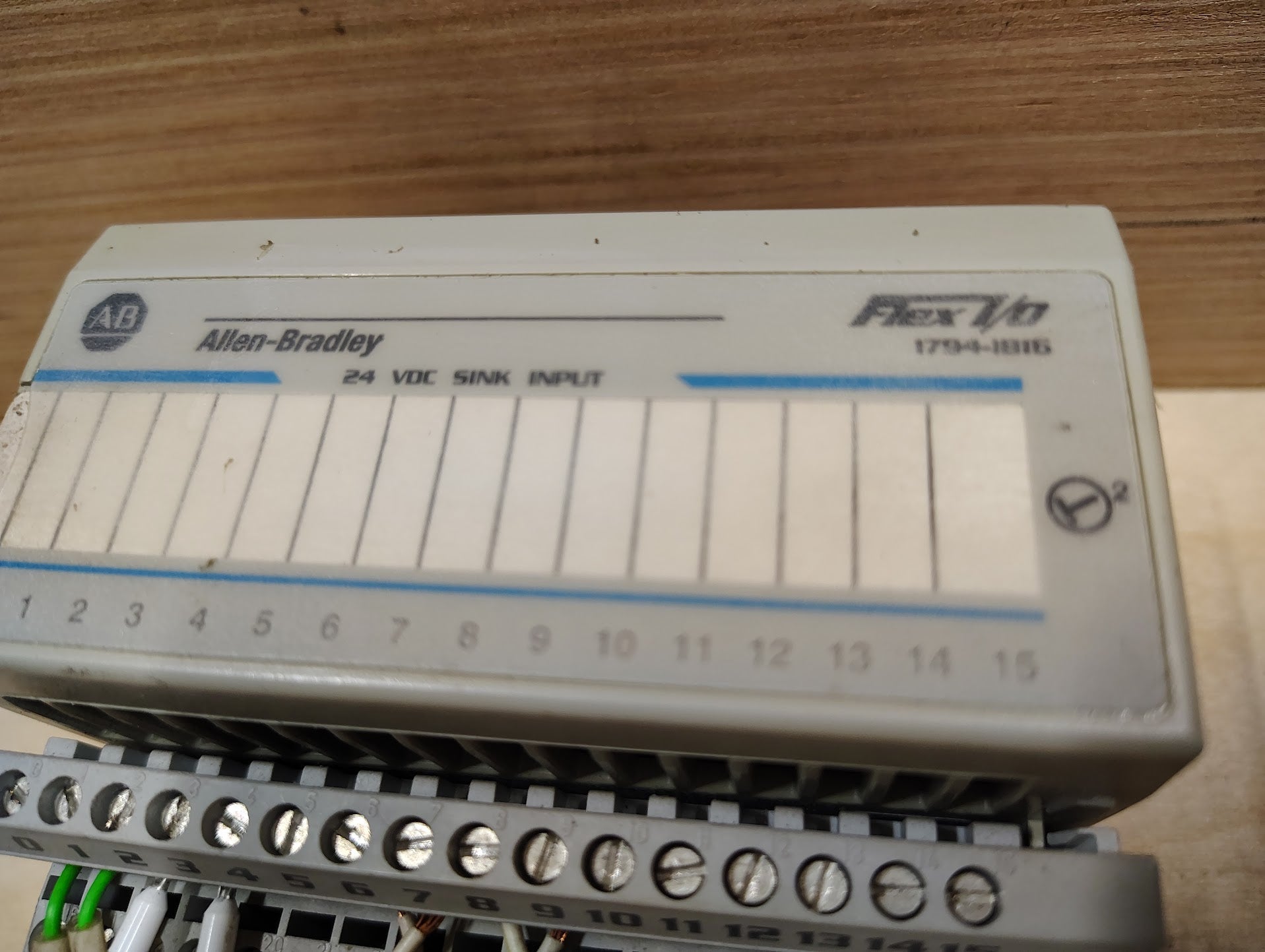 1794 - 1816 - Allen - Bradley Flex I/O, 1794 - 1816, 24 VDC Sink Input w/ Terminal Base Block - Surplus Alley