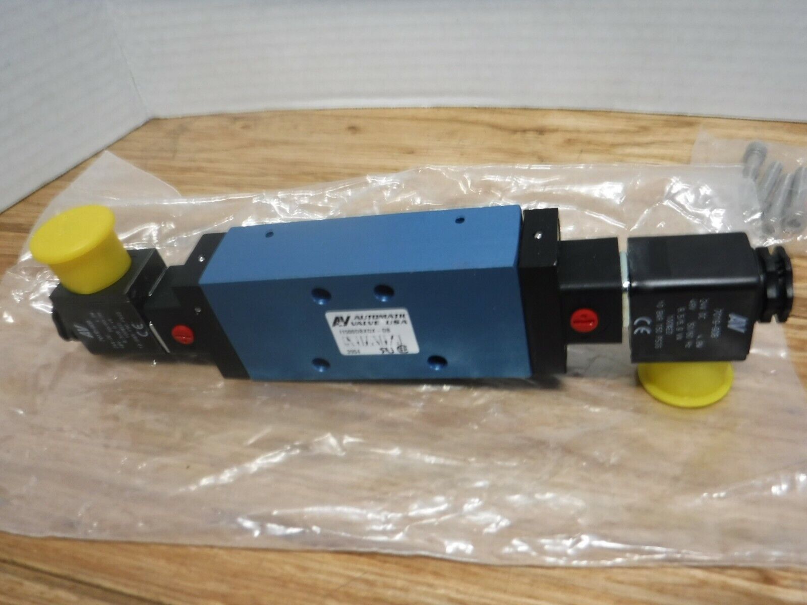 I1500DBXDX - DB - Automatic Valve I1500DBXDX - DB Solenoid Valve 24 VDC COILS - Surplus Alley