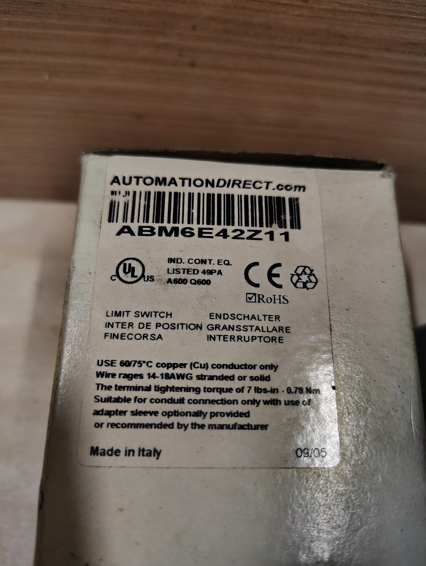ABM6E42Z11 - Automation Direct ABM6E42Z11 Limit Switch 24 VDC 400 VAC - Surplus Alley