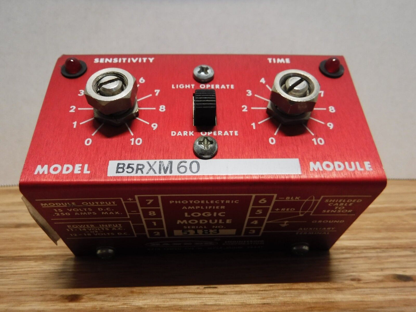 B5RXM60 - Banner Engineering B5RXM60 Photoelectric Amplifier Logic Module - Surplus Alley