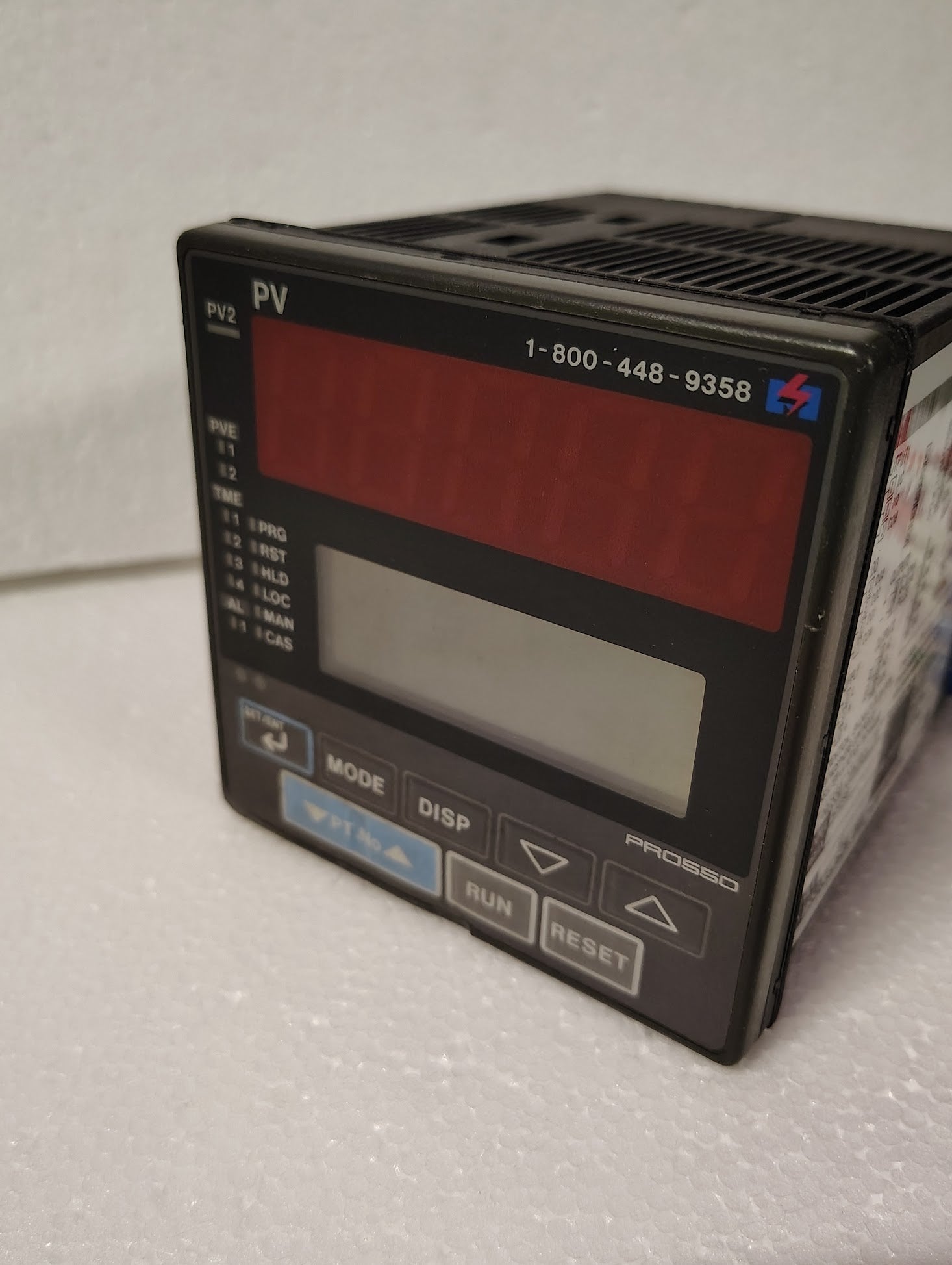 45298 - Blue M Electric 45298 PRO550 Style S1 Temperature Process Controller - Surplus Alley