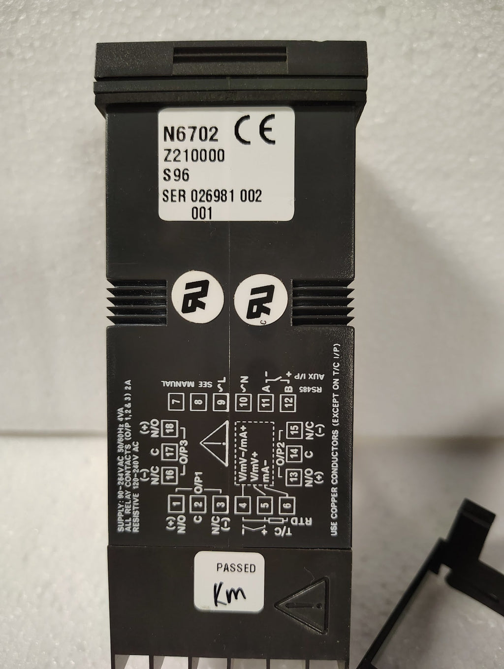 Z210000 - Blue M N6702 Z210000 S96 Temperature Controller - Surplus Alley