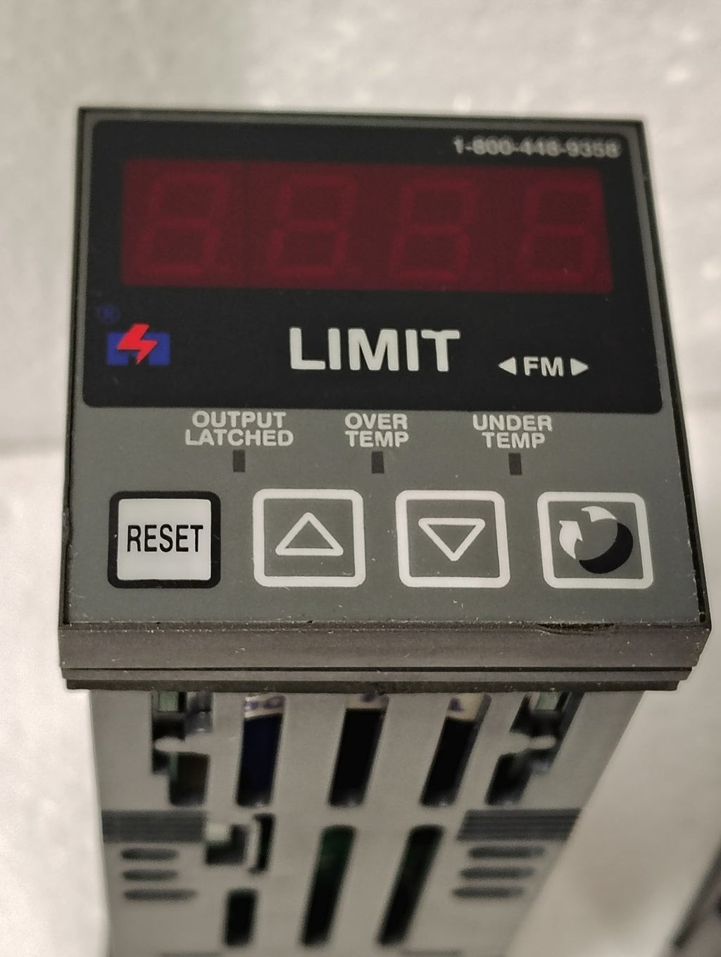 Z210000 - Blue M N6702 Z210000 S96 Temperature Controller - Surplus Alley