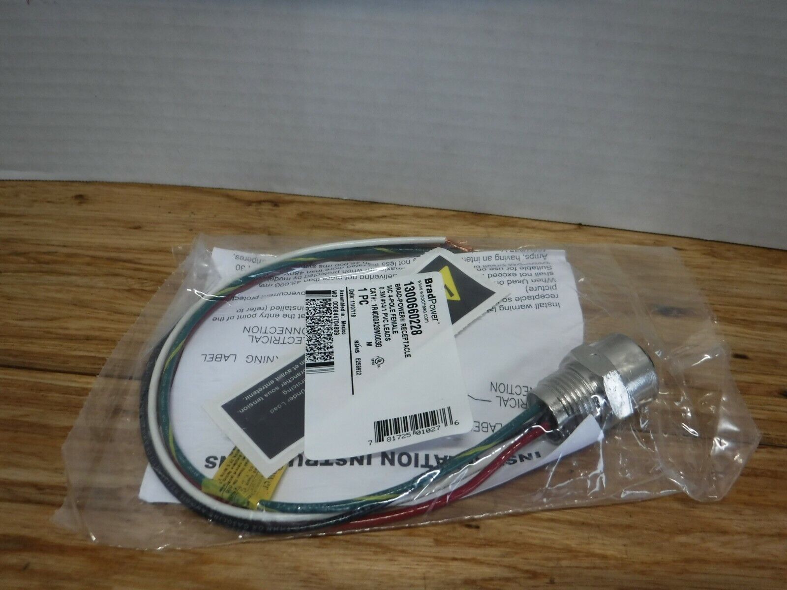 1R4000A28M003G - BRAD POWER 1R4000A28M003G, RECEPTACLE MC, FEMALE, 4 - POLE, 14 GAUGE - Surplus Alley