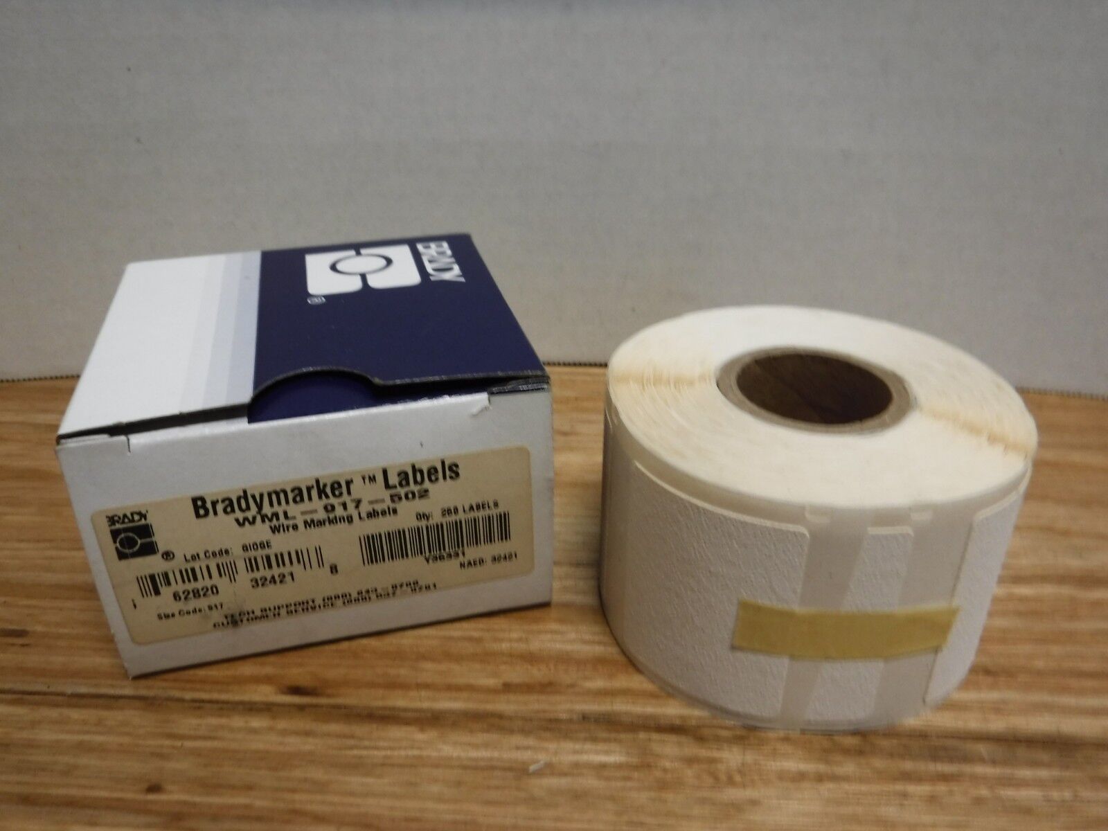 WML - 917 - 502 - BRADY WML - 917 - 502, 250 LABELS BRADYMARKER - Surplus Alley