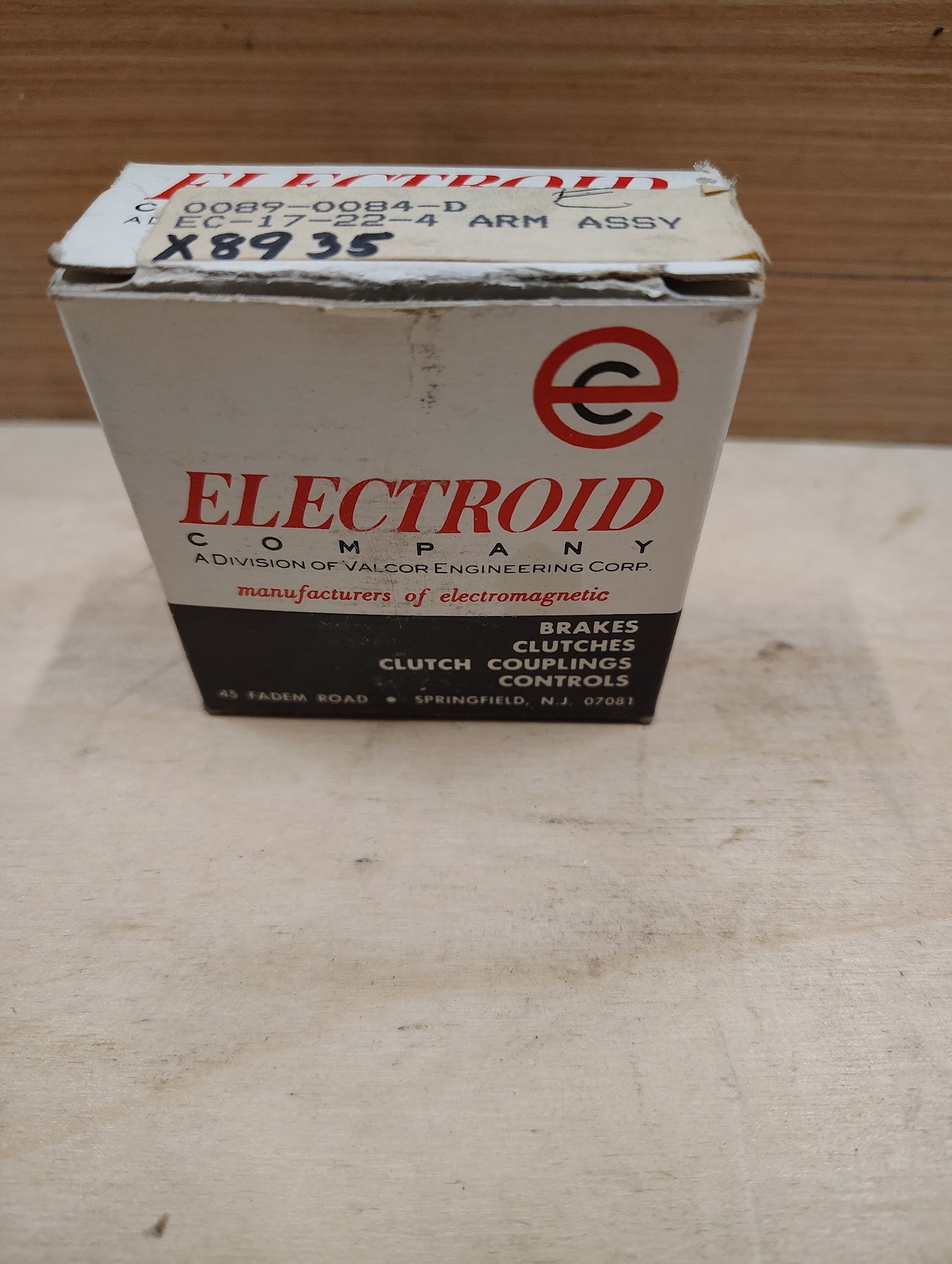 EC - 17 - 22 - 4 - ELECTROID EC - 17 - 22 - 4 ARM ASSY. BRAKE/CLUTCH 0089 - 0084 - D - Surplus Alley