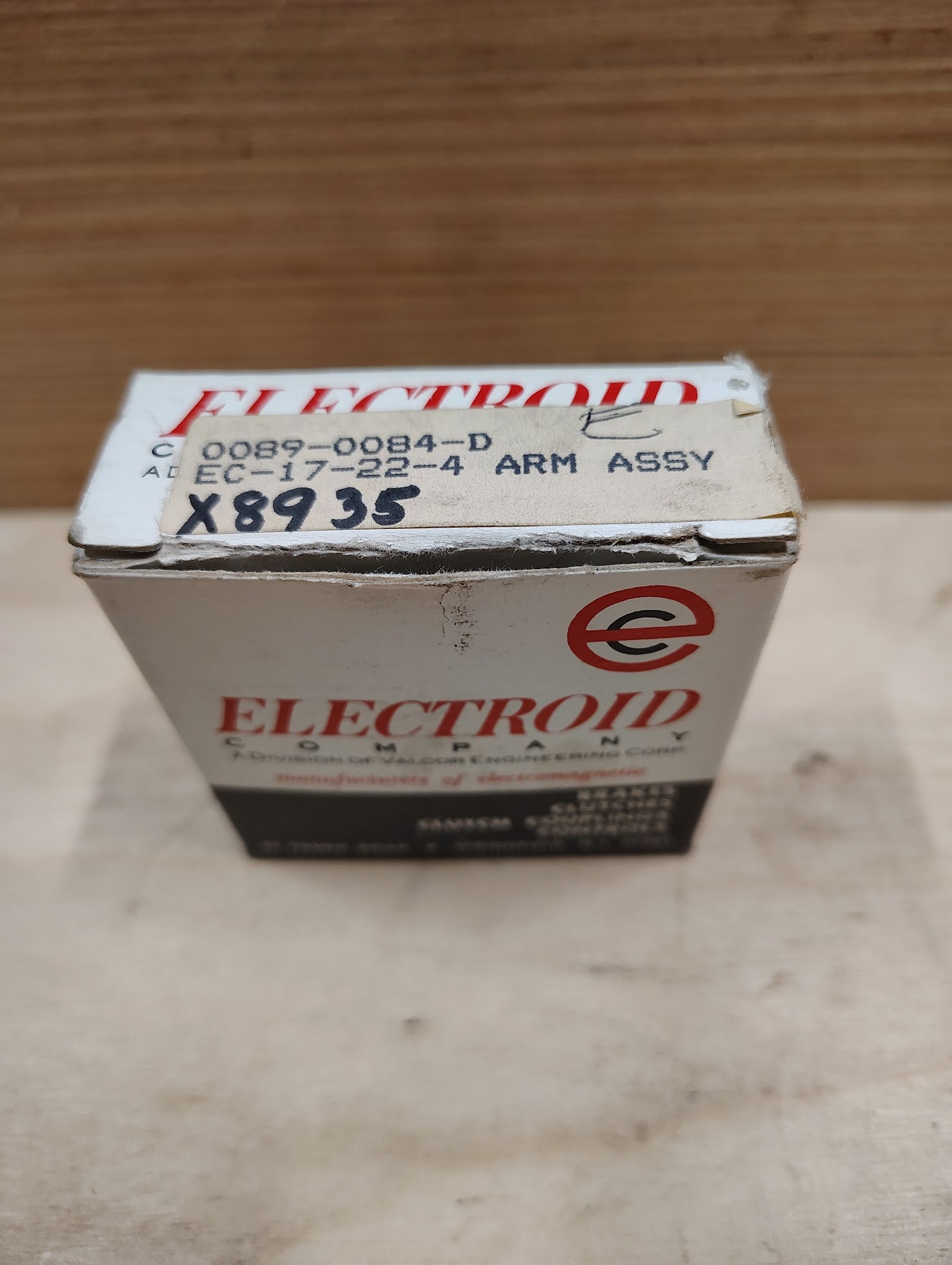 EC - 17 - 22 - 4 - ELECTROID EC - 17 - 22 - 4 ARM ASSY. BRAKE/CLUTCH 0089 - 0084 - D - Surplus Alley