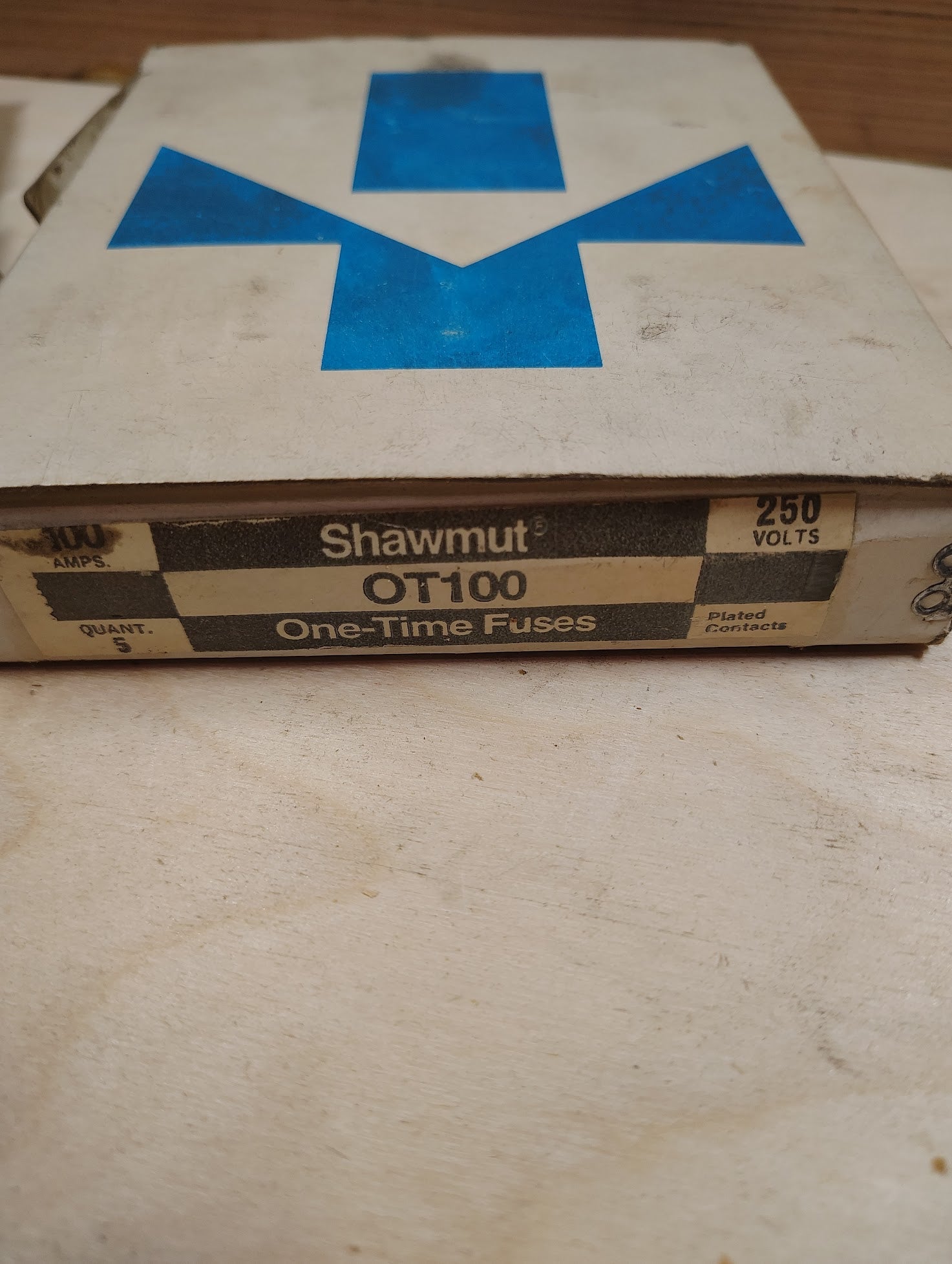 OT - 100 - Gould Shawmut OT - 100 Fuse OT100, 100Amp New LOT OF 7pcs - Surplus Alley