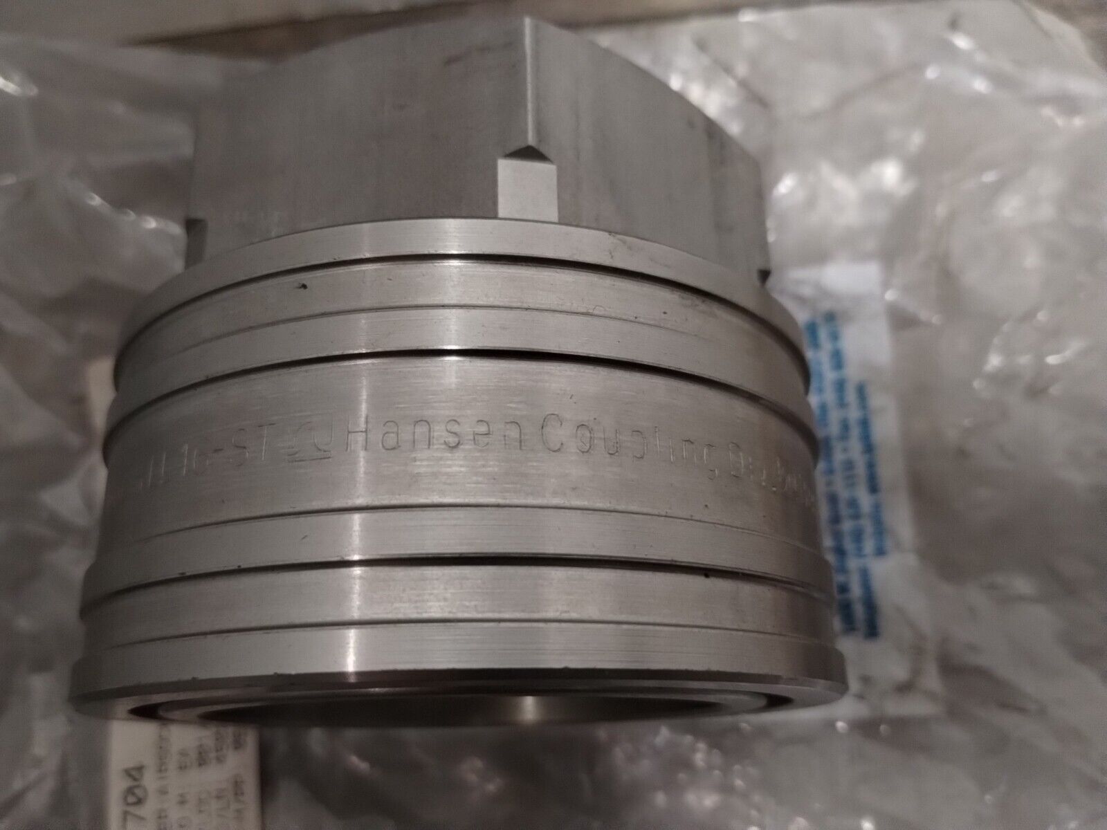 LL16 - S51 - HANSEN QUICK COUPLING FEMALE 2" FNPT SERIES LL16 - S51, 304 SS, 1130704 - Surplus Alley