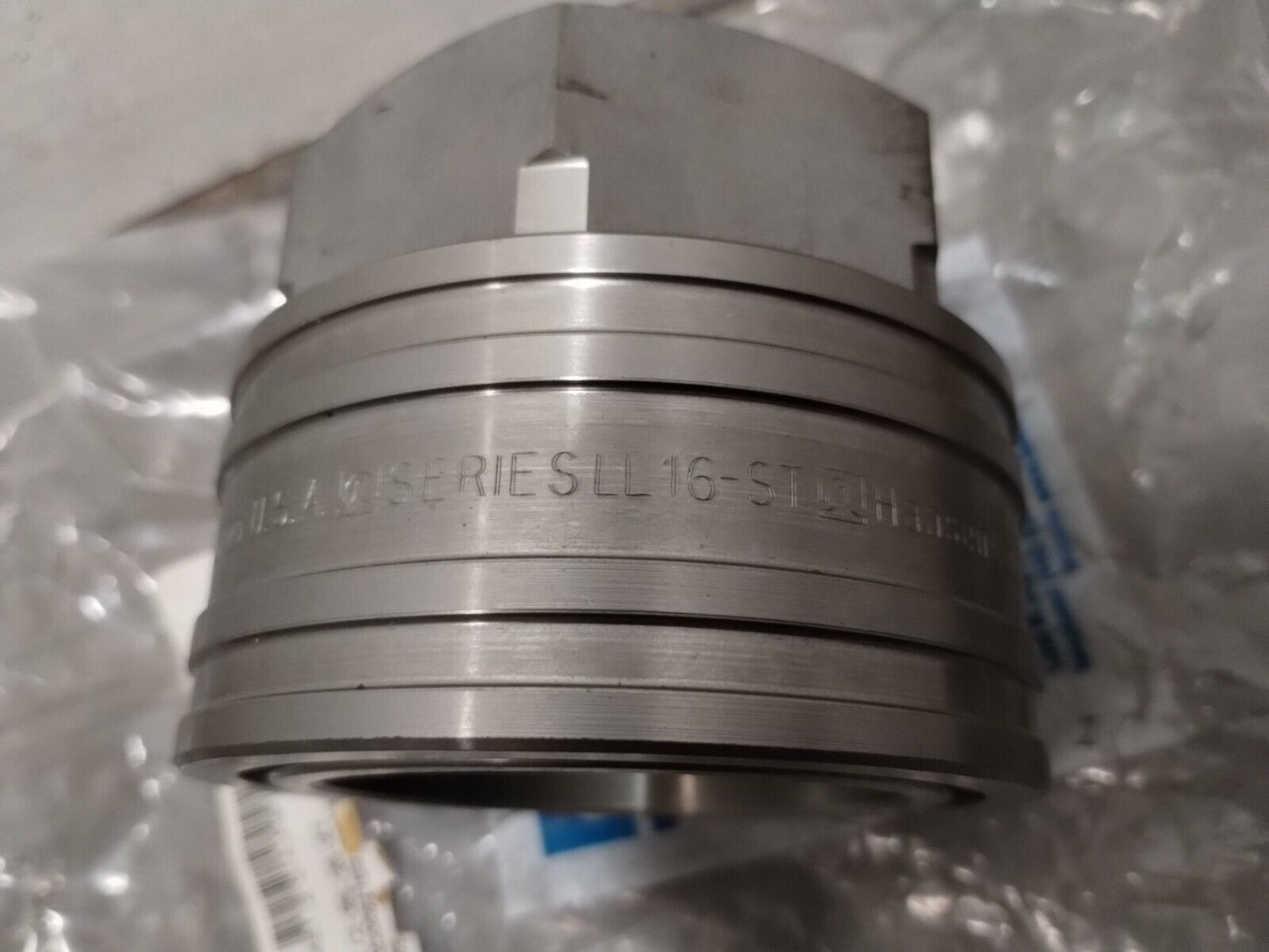 LL16 - S51 - HANSEN QUICK COUPLING FEMALE 2" FNPT SERIES LL16 - S51, 304 SS, 1130704 - Surplus Alley