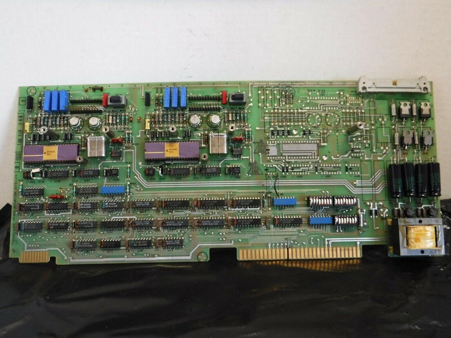 307511242 - HONEYWELL 30751124 - 2 MIXED ACTUATION BOARD - Surplus Alley