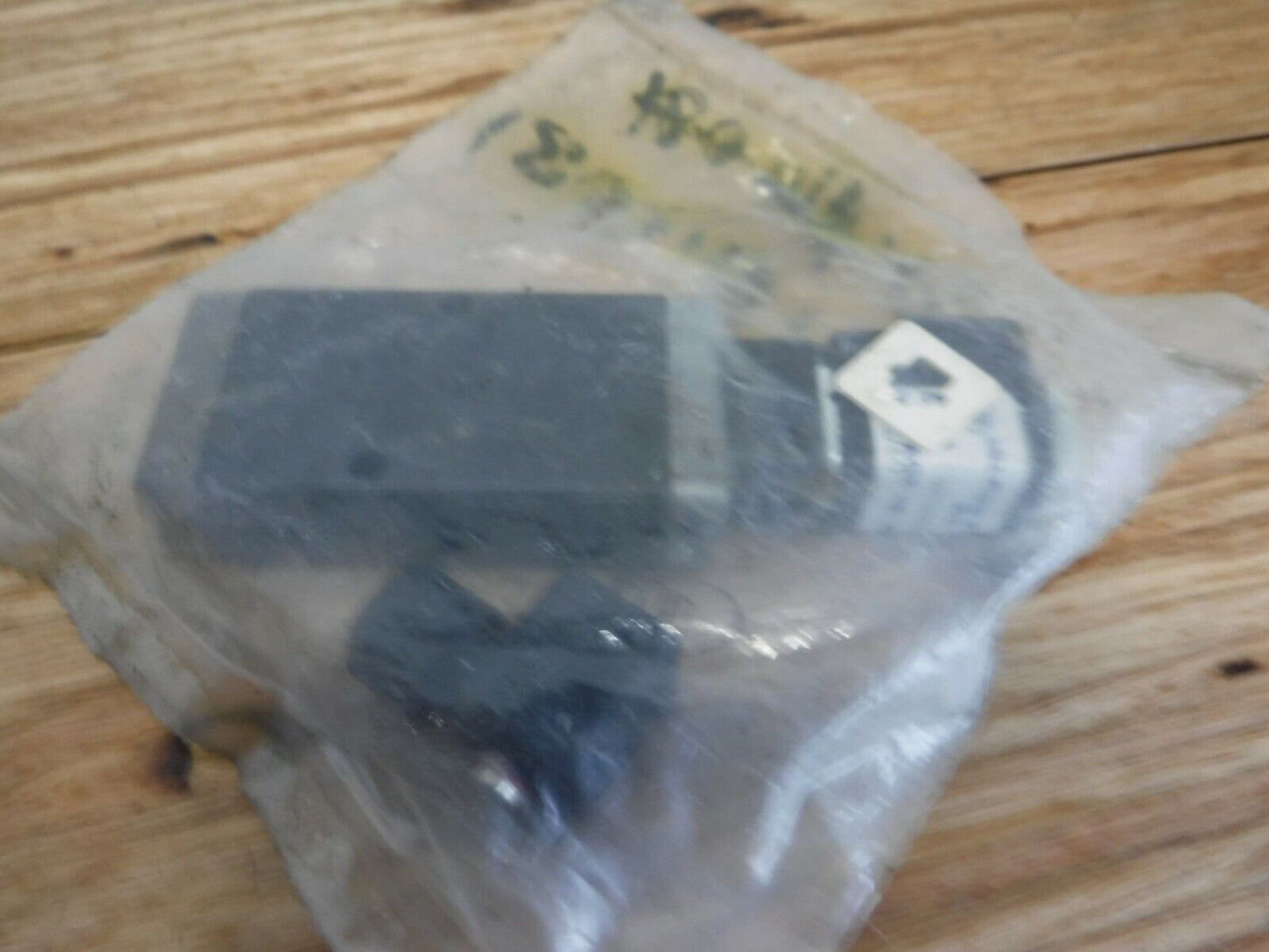 150 - 02 - 011 - 68 - ISI FLUID POWER 150 - 02 - 011 - 68 SOLENOID VALVE W/ COIL 120V 3.1WATT - Surplus Alley