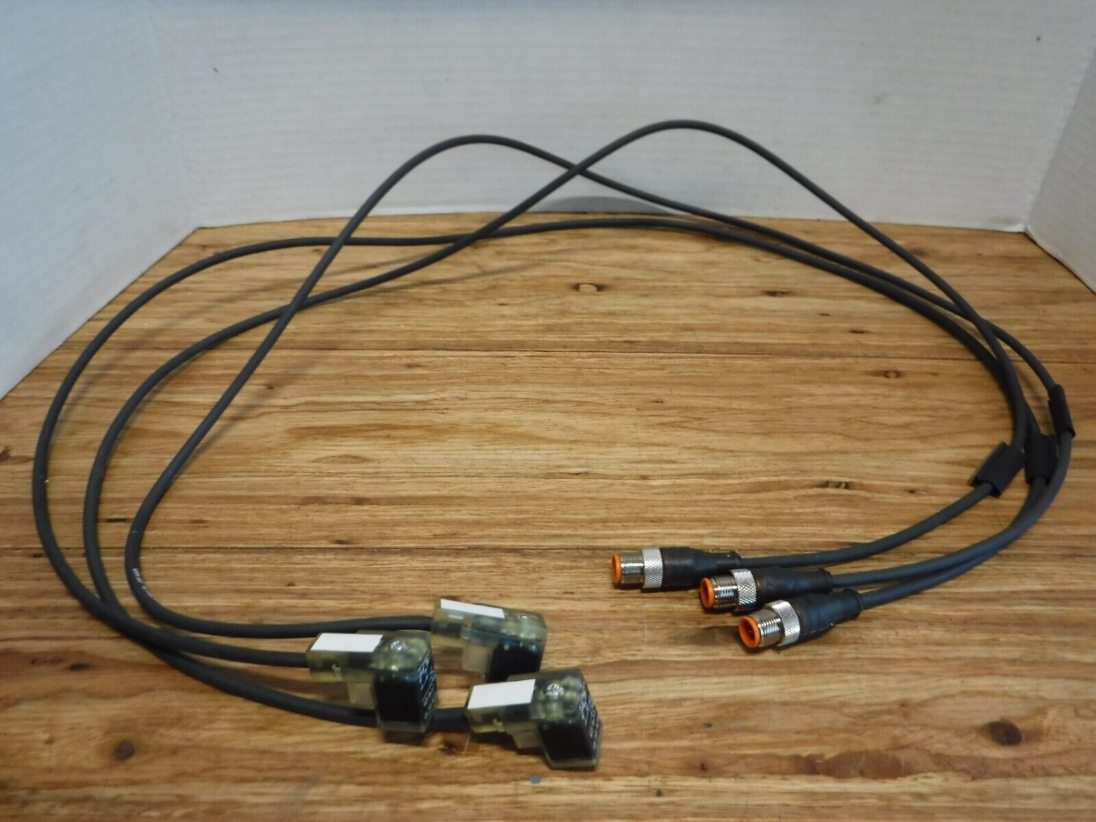 RST 5 - 3 - VCD 1A - 1 - 3 - 226/1M - Lumberg RST 5 - 3 - VCD 1A - 1 - 3 - 226/1M DIN Solenoid Valve Conector to 3 - Pin Cable - Surplus Alley