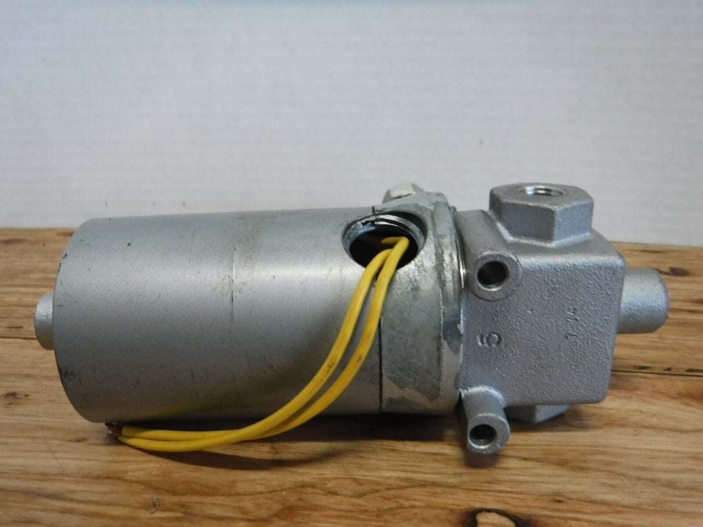4134B - 5 - 2 - MAC VALVE 4134B - 5 - 2 *NEW NO BOX* 12 VDC - Surplus Alley