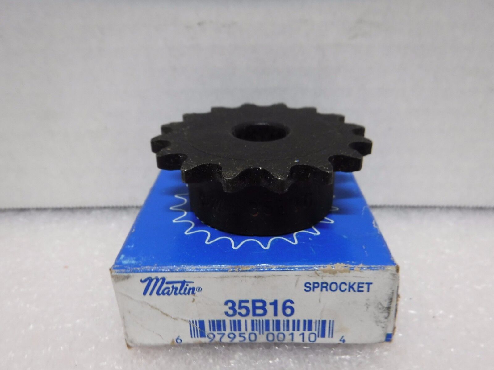 35B16 - MARTIN 35B16 1/2" PLAIN BORE SPROCKET - Surplus Alley