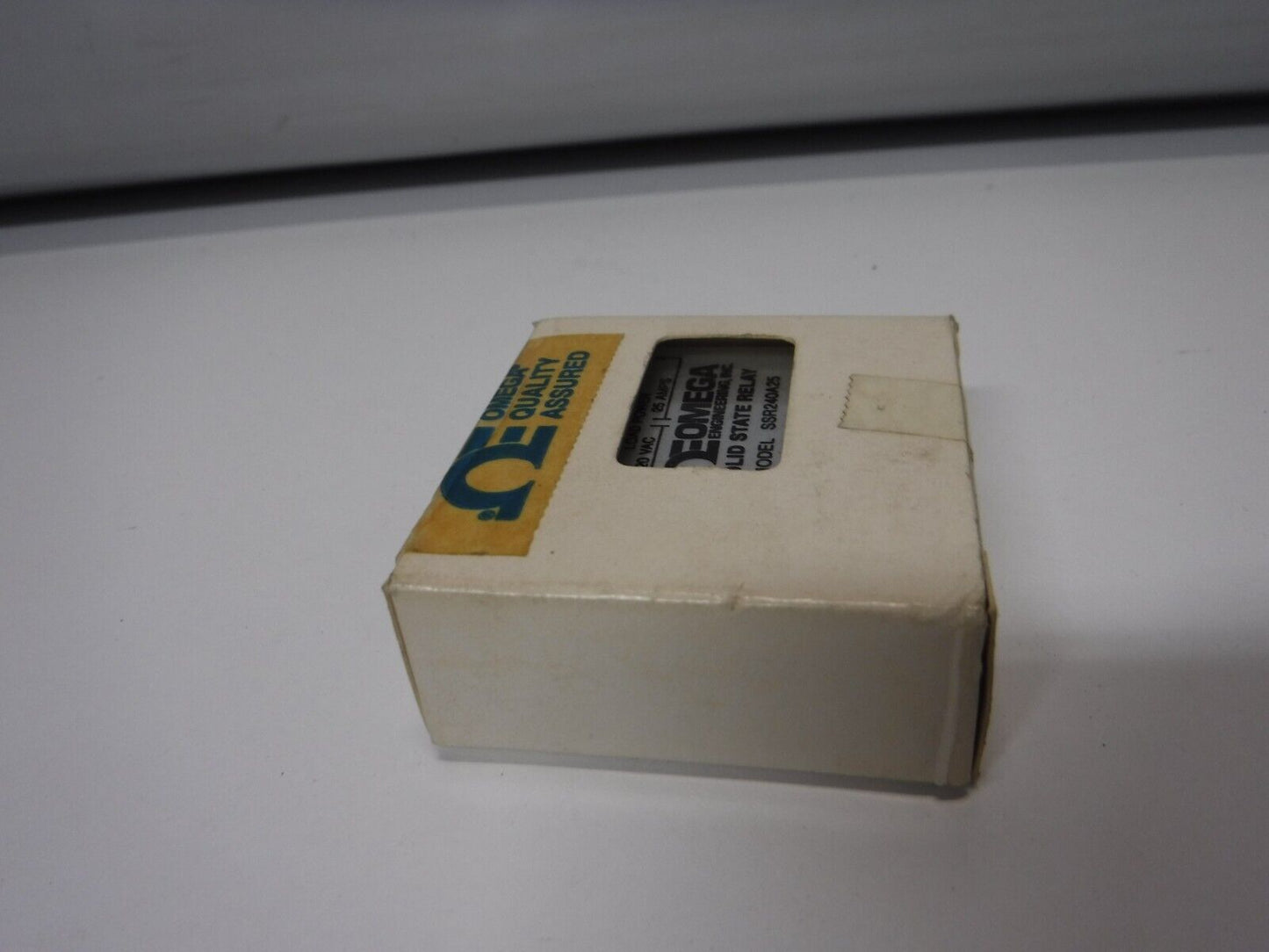 SSR240A25 - Omega SSR240A25 Solid State Relay Load: 25 Amp 110/220 VAC Control: 85 - 280 VAC - Surplus Alley