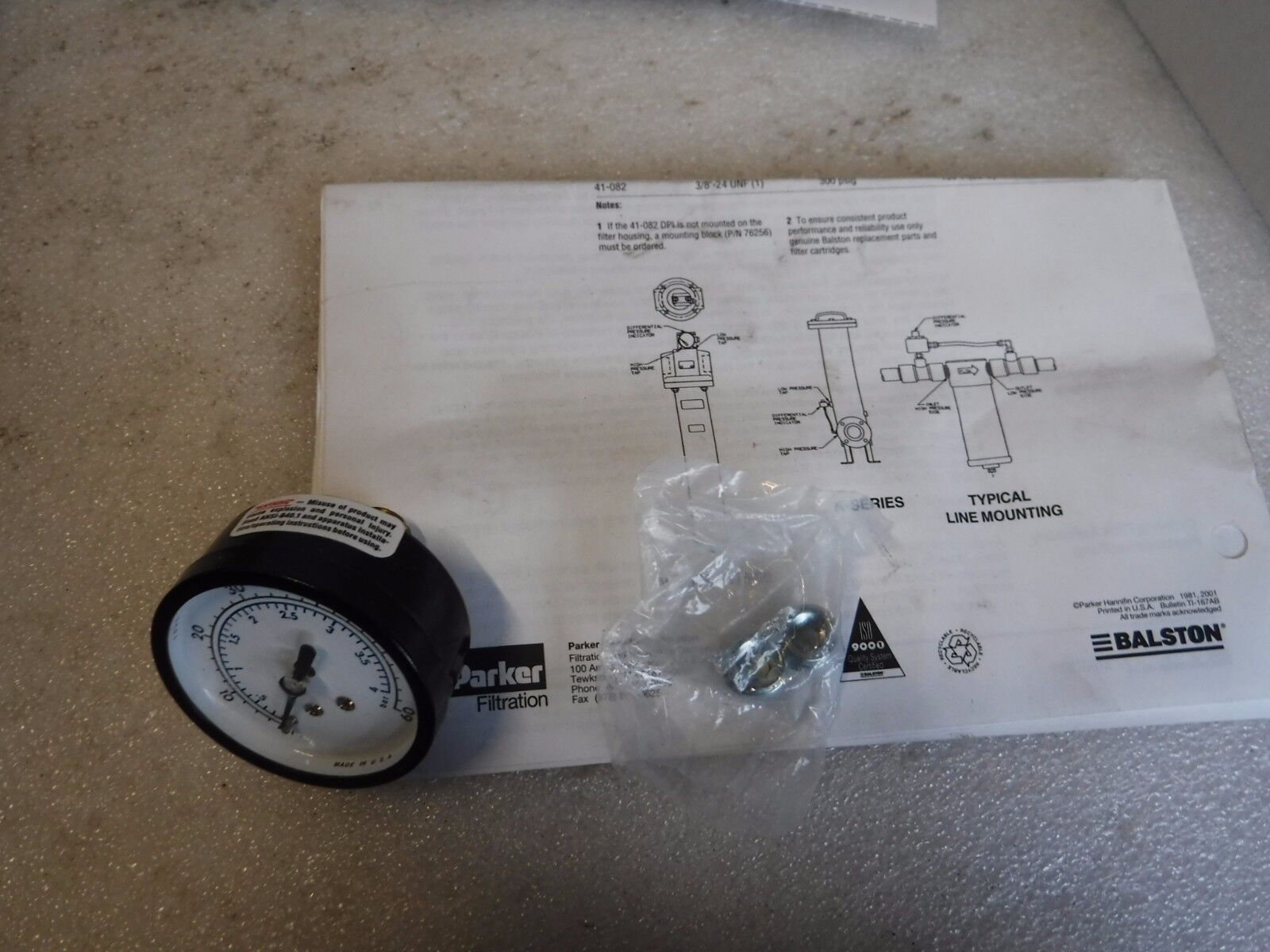 AFR - 920A - 60 - Parker Balston AFR - 920A - 60 Filter - Regulator 5 - 60PSI 1/4" NPT - Surplus Alley