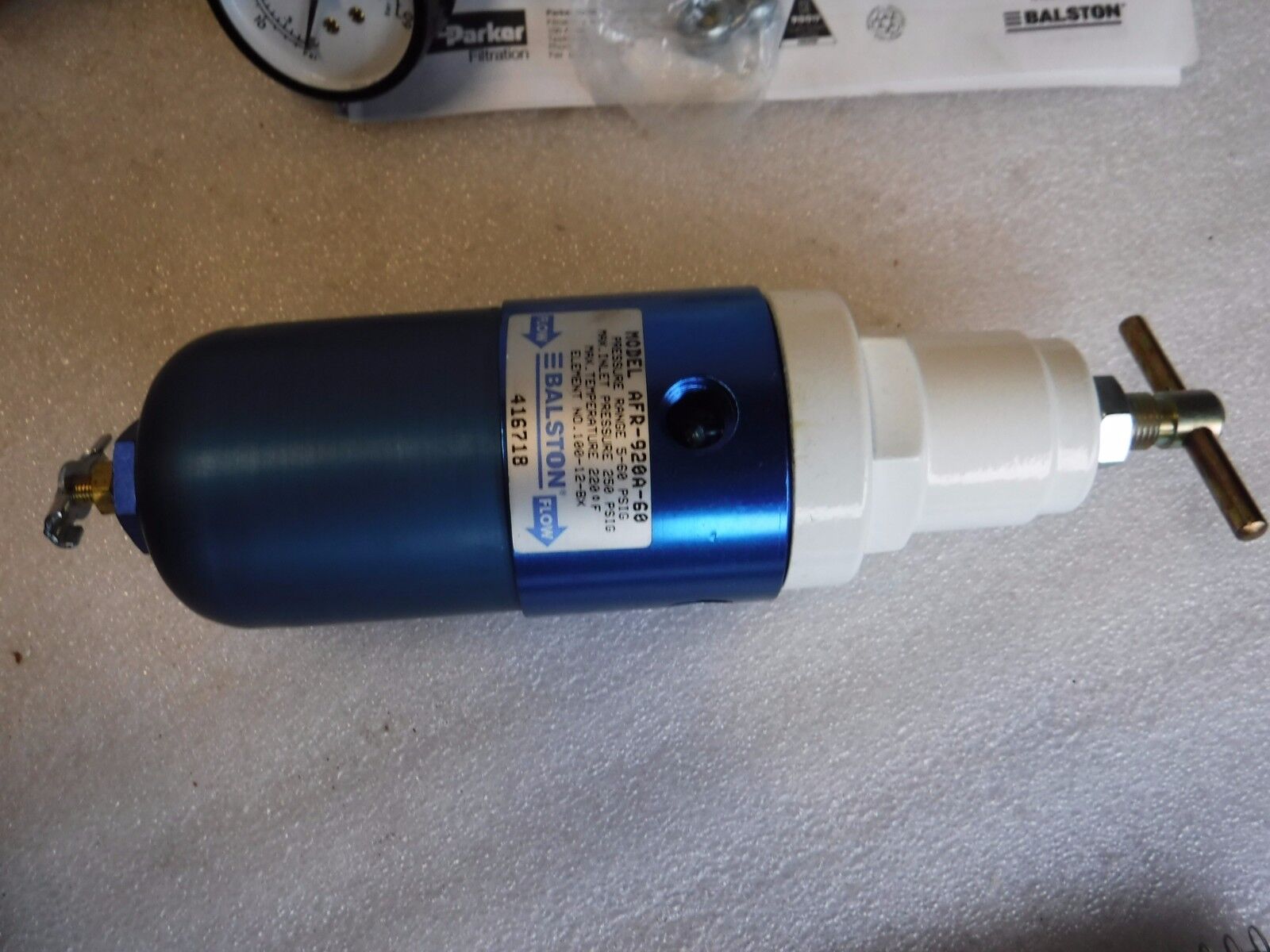 AFR - 920A - 60 - Parker Balston AFR - 920A - 60 Filter - Regulator 5 - 60PSI 1/4" NPT - Surplus Alley