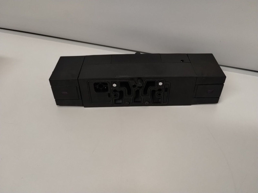 F36VXBG019A - PARKER F36VXBG019A 24VDC 145PSI - Surplus Alley