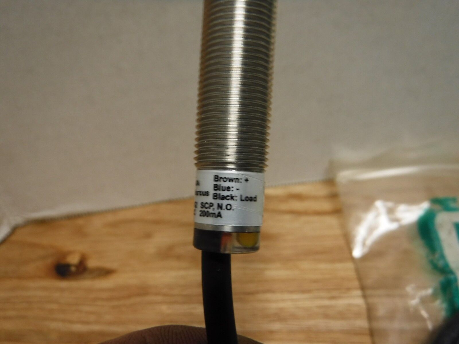 094002 - PEPPERL & FUCHS 094002 INDUCTIVE SENSOR NMB 2 - 12GM65 - E2 - NFE - Surplus Alley