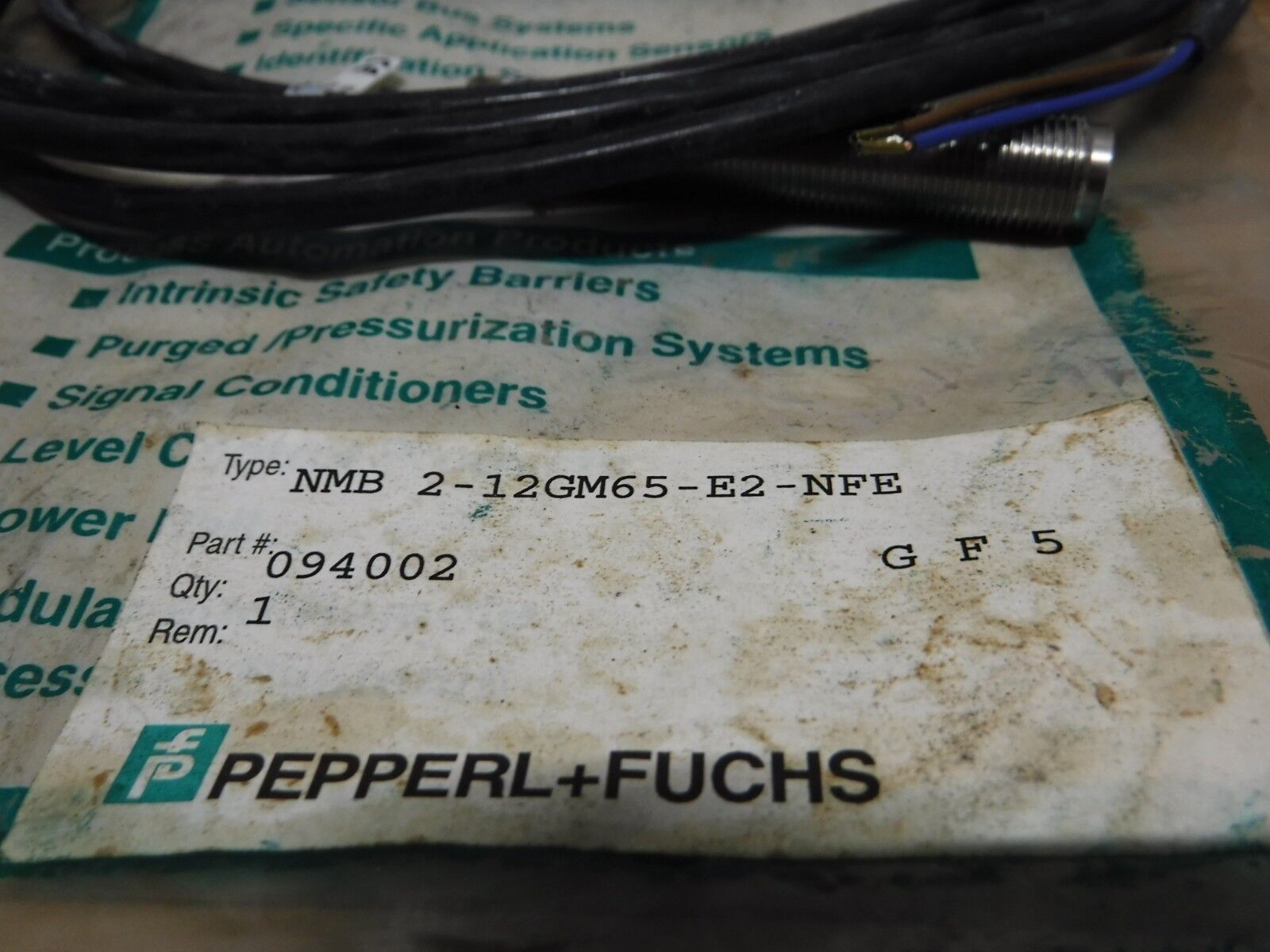 094002 - PEPPERL & FUCHS 094002 INDUCTIVE SENSOR NMB 2 - 12GM65 - E2 - NFE - Surplus Alley