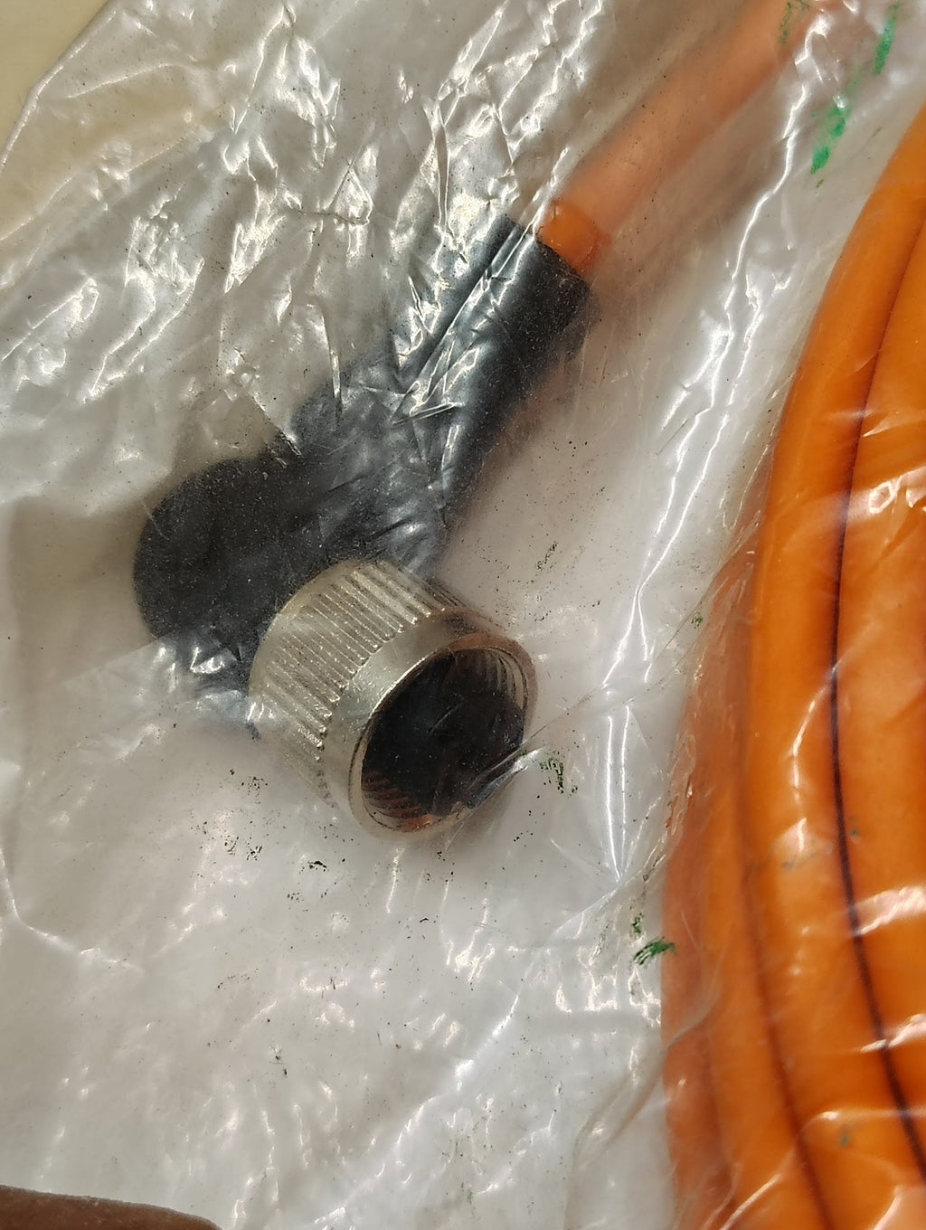 V1 - W - OR5M - POC - Pepperl + Fuchs V1 - W - OR5M - POC Female Cord Set V1WOR5MPOC New 4 - PIN - Surplus Alley