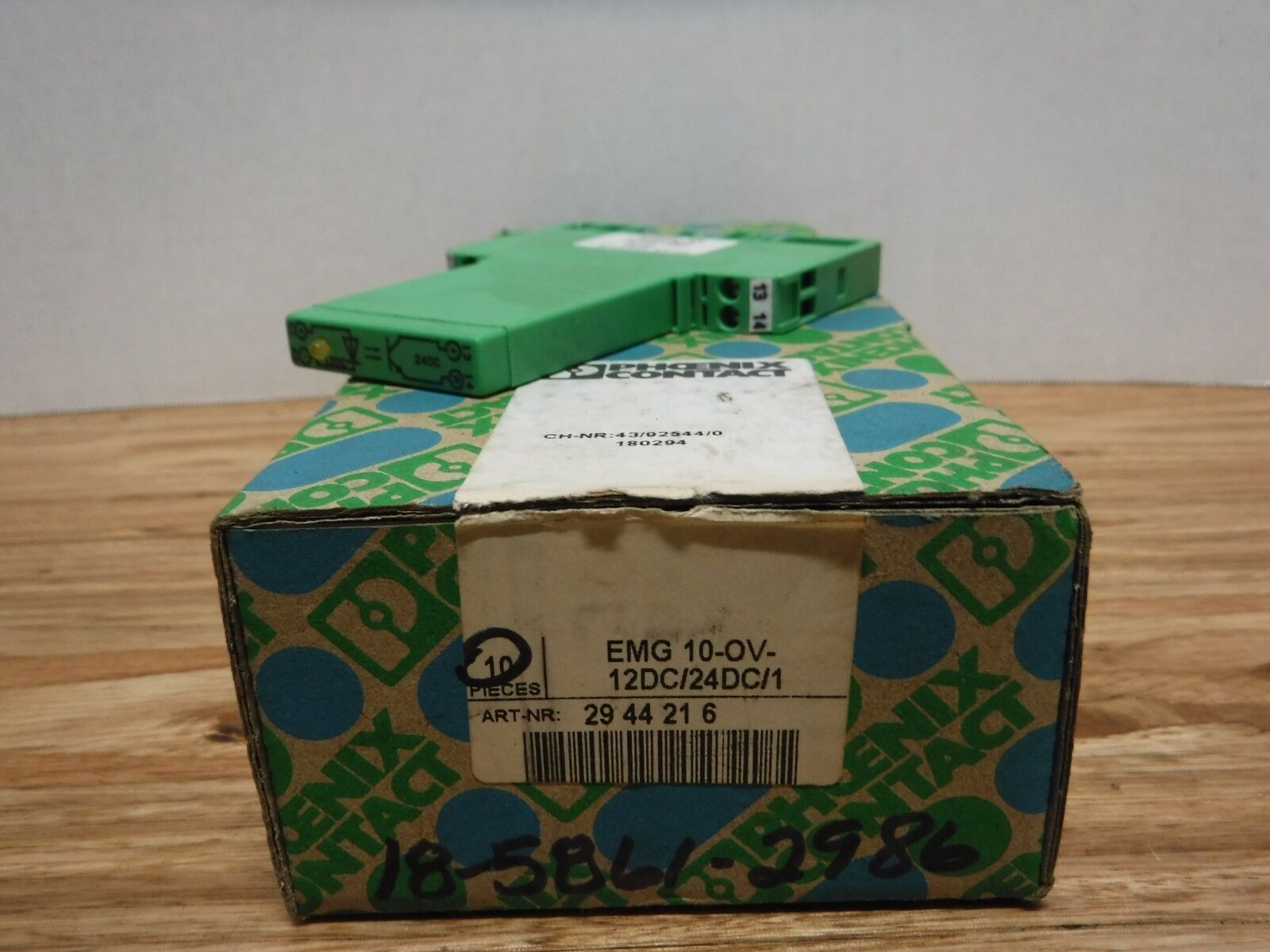 EMG - 10 - OV - 12DC/24DC/1 - Phoenix Contact Opto Coupler EMG - 10 - OV - 12DC/24DC/1, 12vdc In 24vdc Out - Surplus Alley