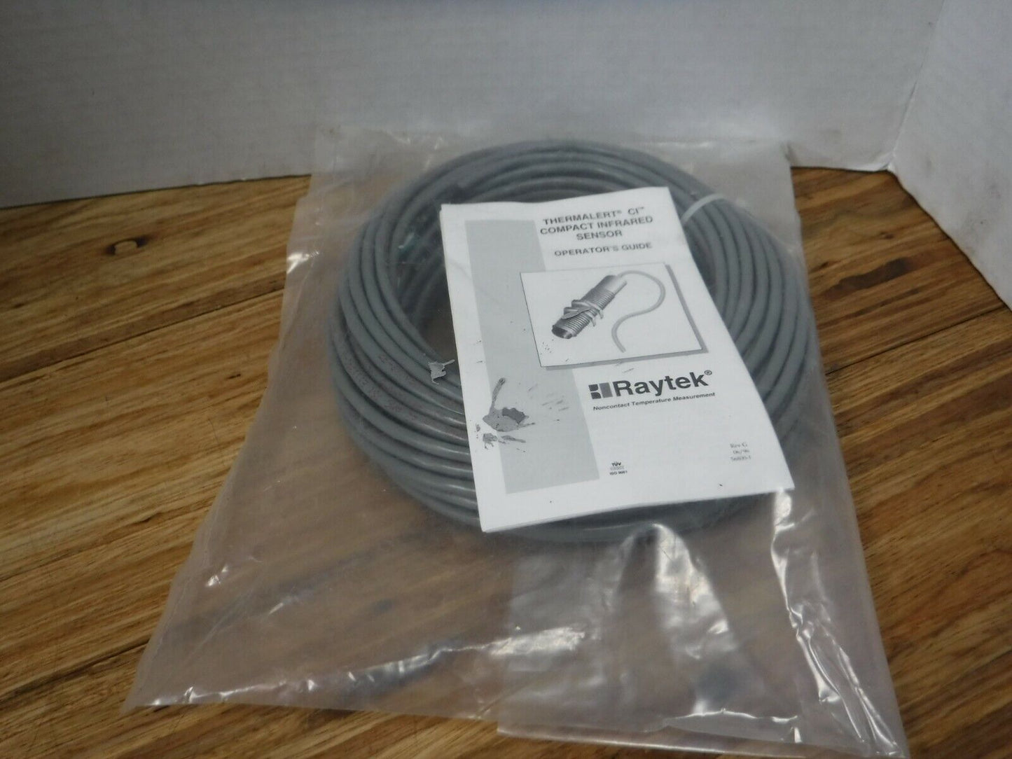 RAYCI3B50L - RAYTEK RAYCI3B50L Compact Infrared Temperature Sensor - Surplus Alley