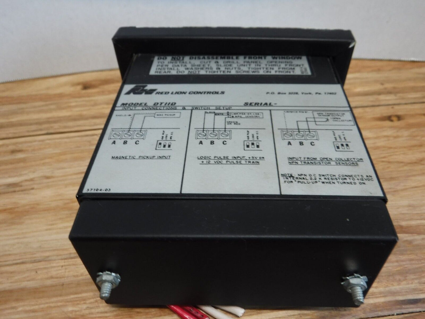 DT11D - Red Lion DT11D Digital Panel Meter - Surplus Alley