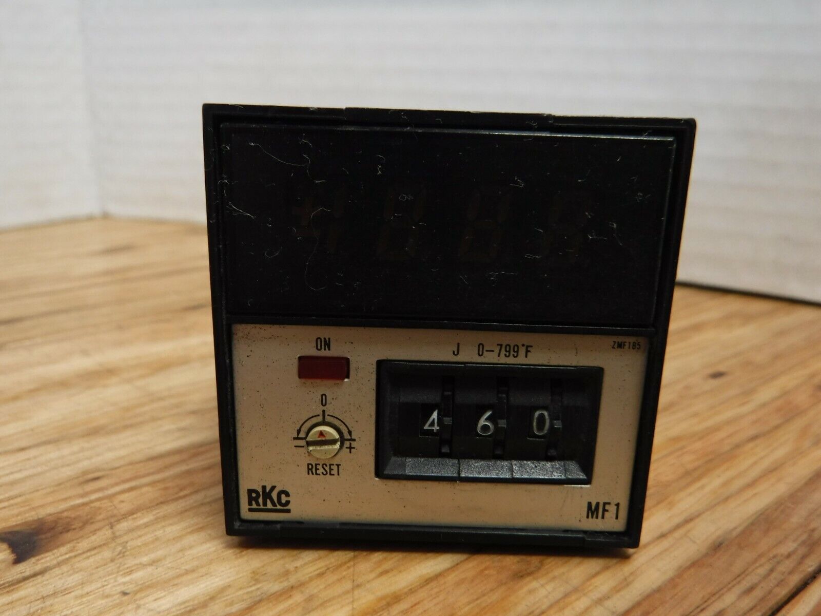 MF - 1 - RKC MF - 1 / MF1 TEMPERATURE CONTROLLER - Surplus Alley