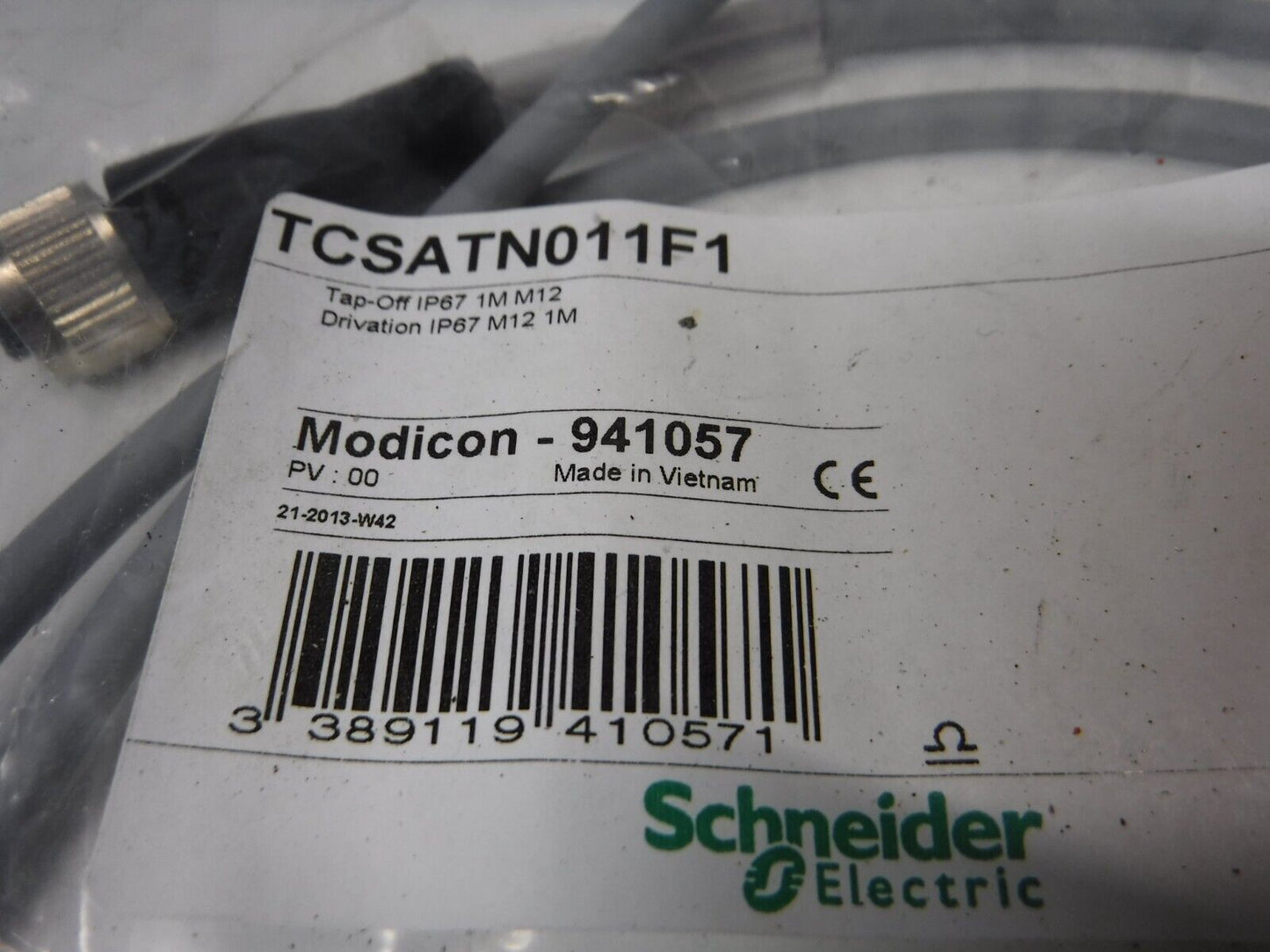 TCSATN011F1 - SCHNEIDER ELECTRIC TCSATN011F1 TAP - OFF, MODICON - 941057 - Surplus Alley