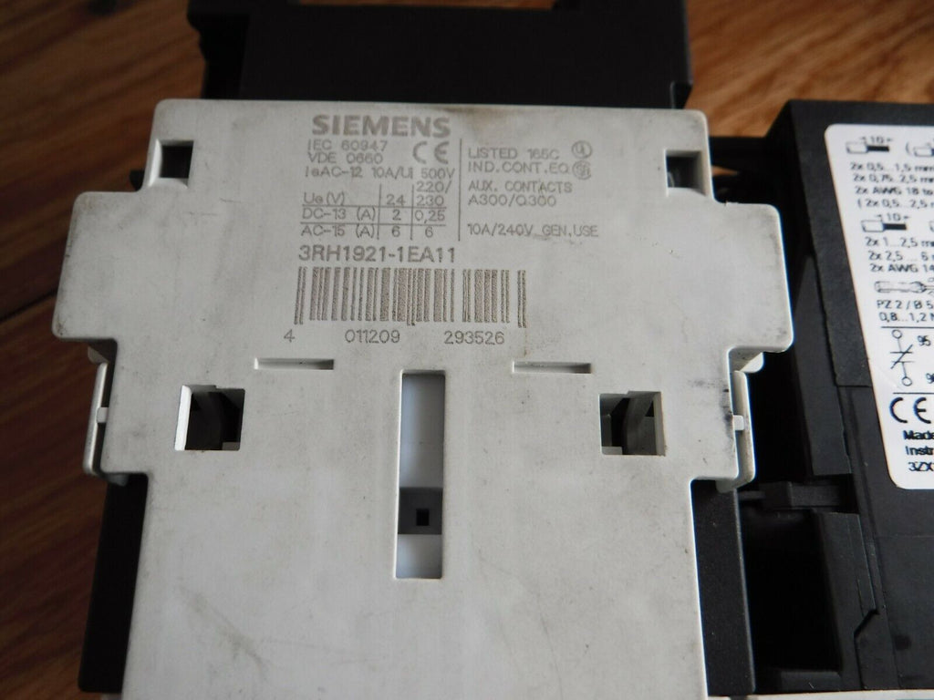 3RT1024 - 1B..0 - Siemens 3RT1024 - 1B..0 Contactor 24 VDC w/ 3RU1126 - 1EB0, 2.8 - 4 A OVERLOAD - Surplus Alley