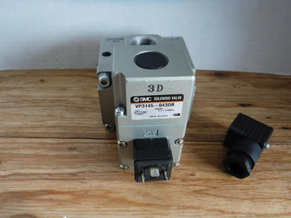 VP3145 - 043DB - SMC VP3145 - 043DB SOLENOID VALVE - Surplus Alley