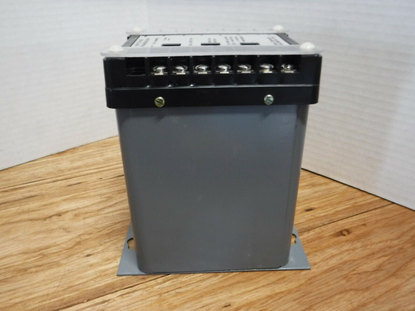 CLE - 208002S - SPATRON CLE - 208002S / CLE208002S WATT/VAR TRANSDUCER - Surplus Alley